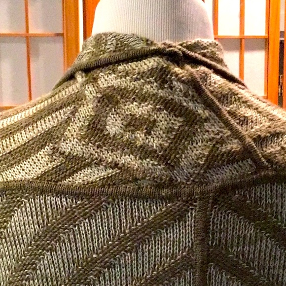 Calypso ,wrap /sweater , fits Small to Extra large , hardly worn . - Picture 6 of 10